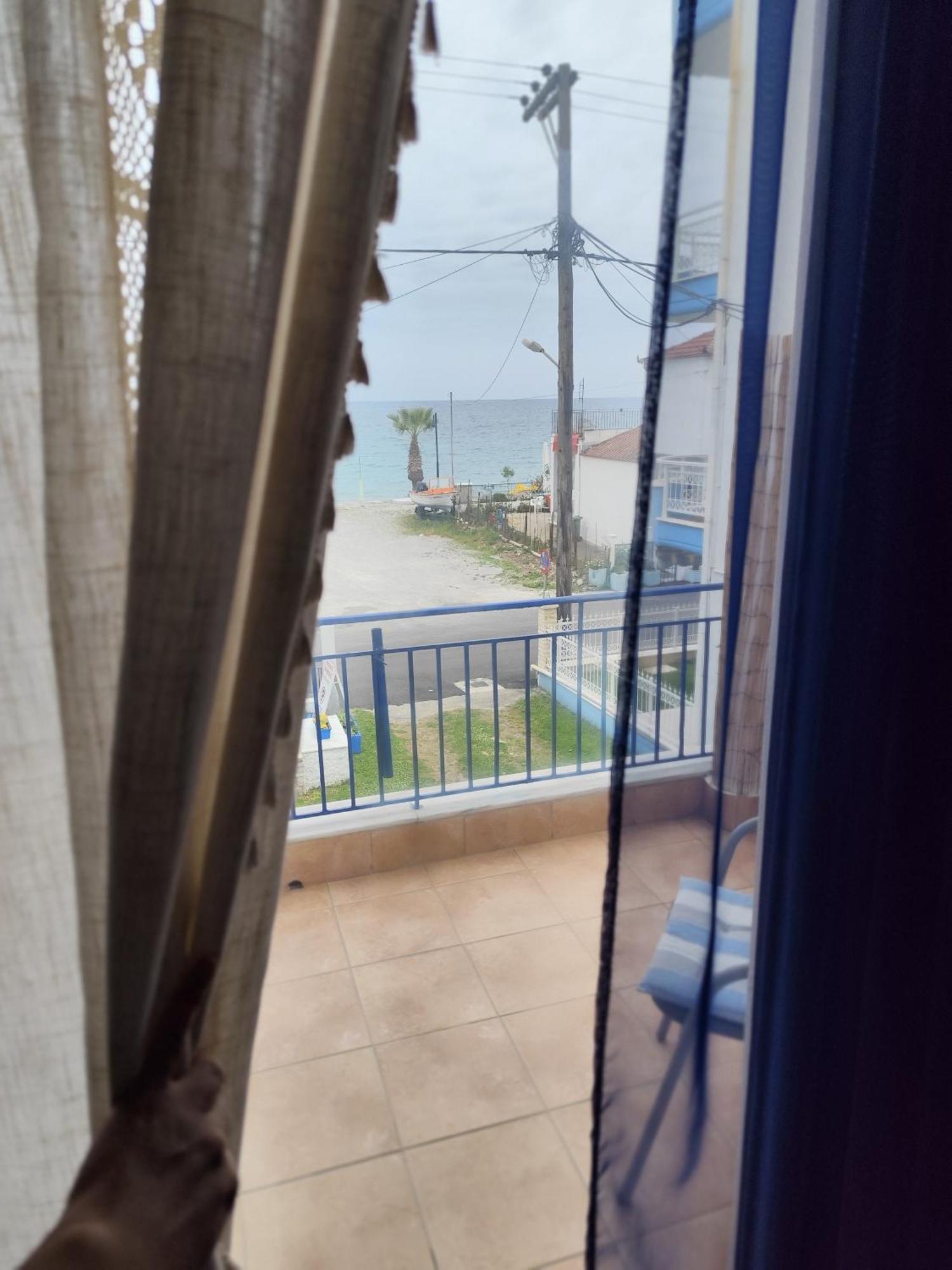 Mana Mia Seaside Apartments Leptokarya  Bagian luar foto