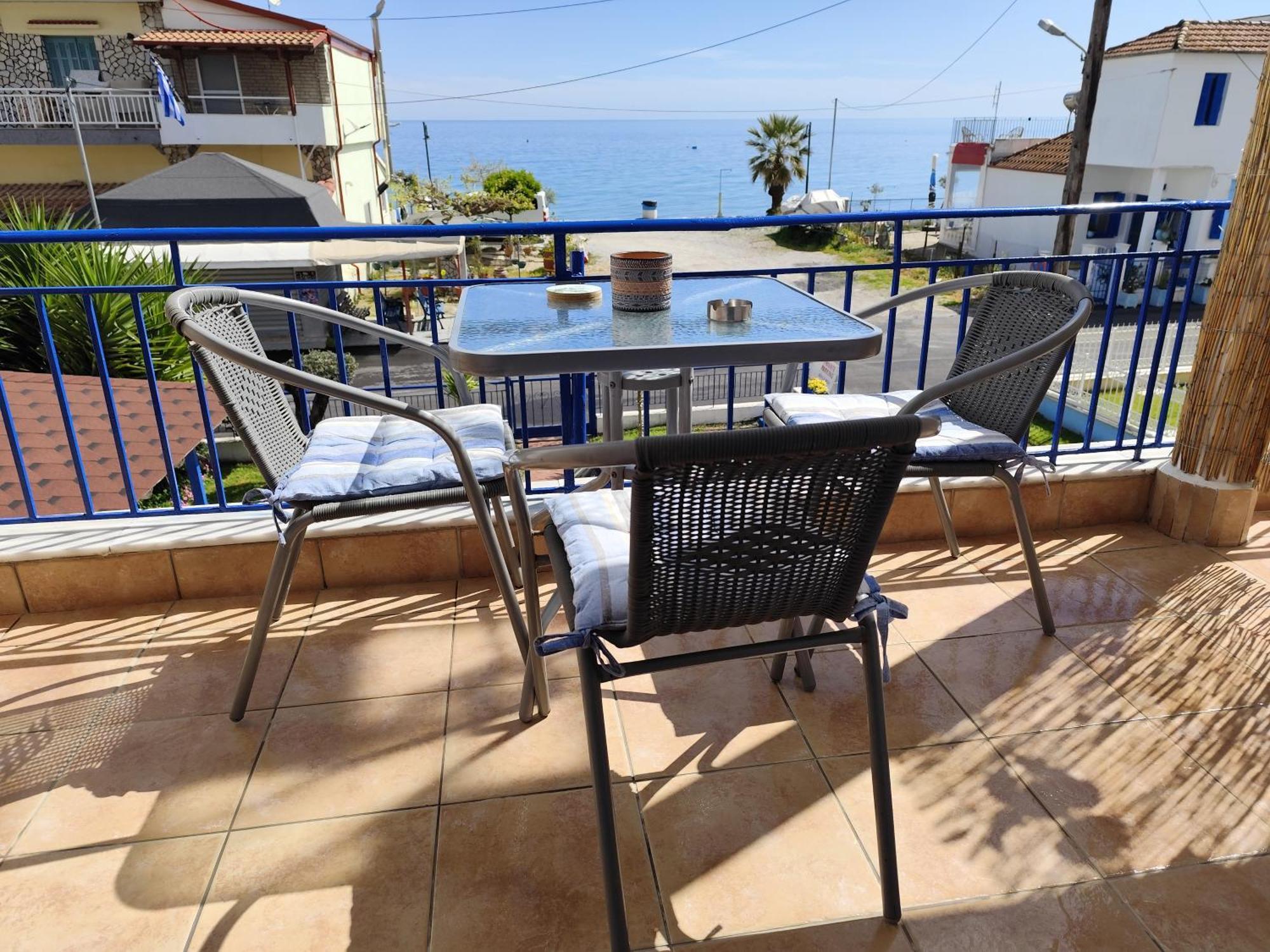 Mana Mia Seaside Apartments Leptokarya  Bagian luar foto