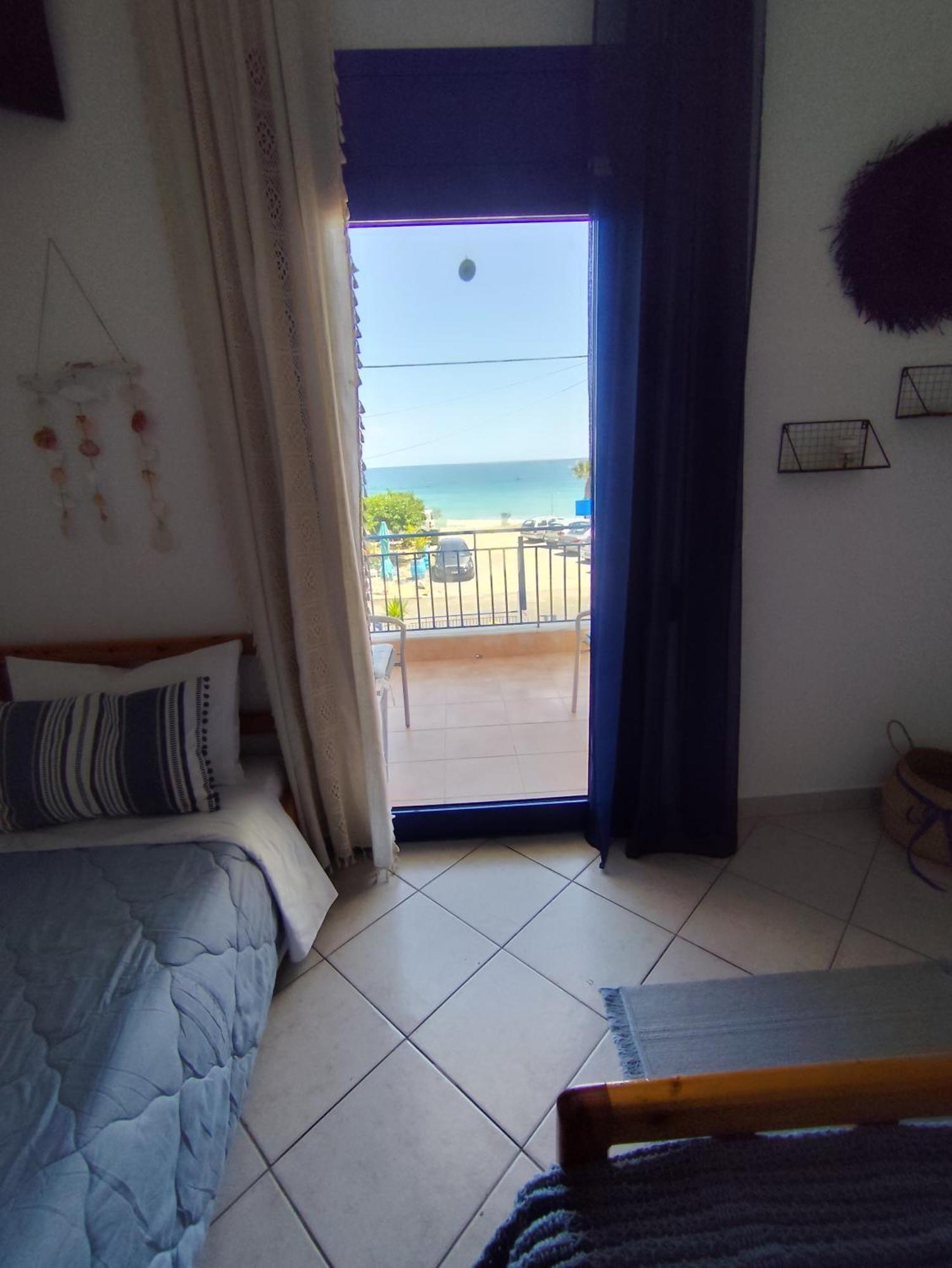 Mana Mia Seaside Apartments Leptokarya  Bagian luar foto