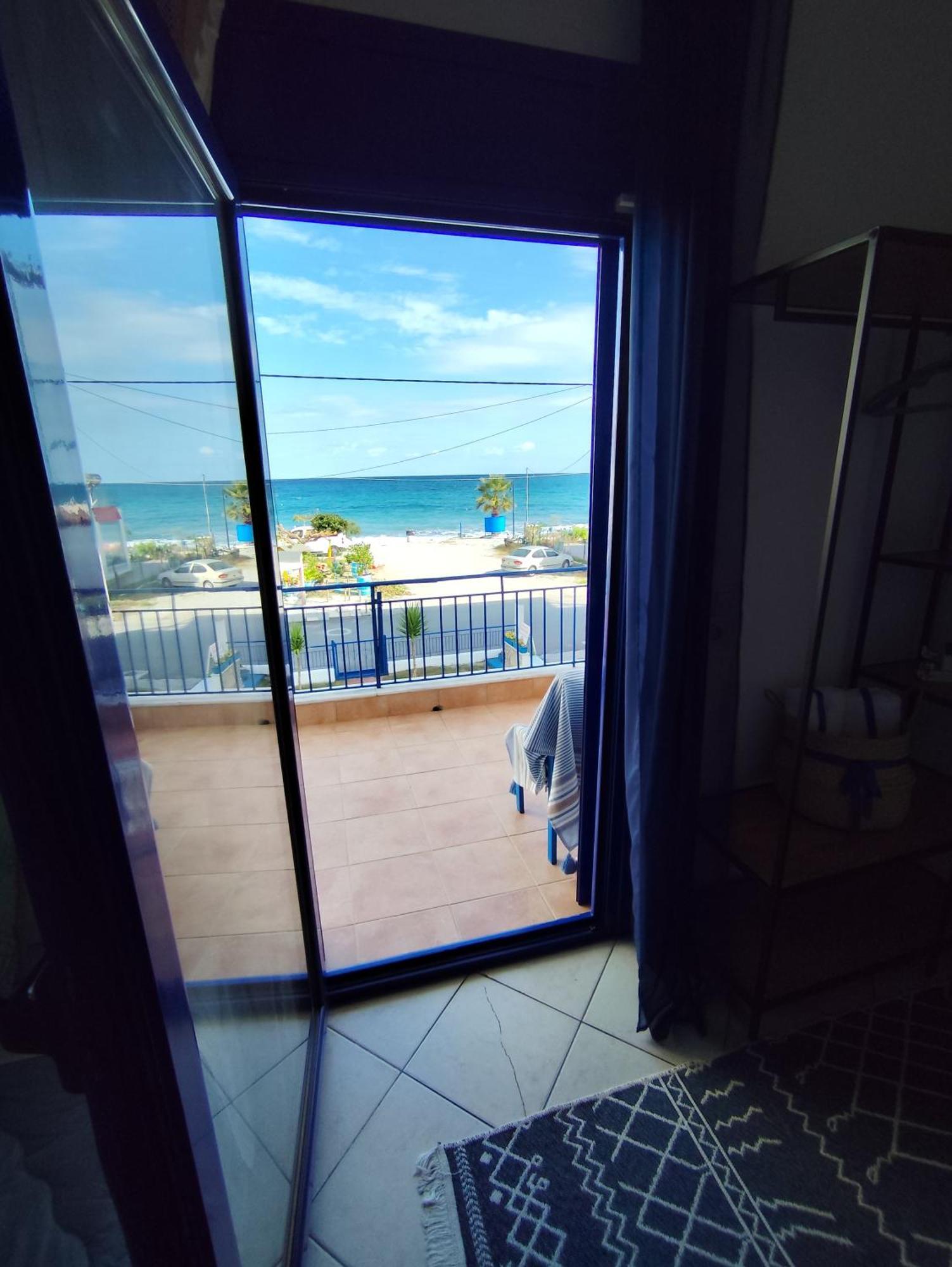 Mana Mia Seaside Apartments Leptokarya  Bagian luar foto